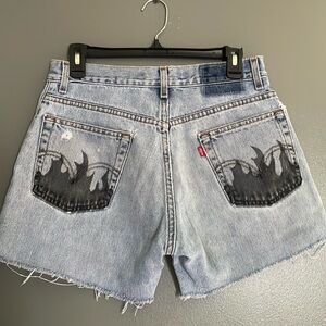 Levi’s shorts
